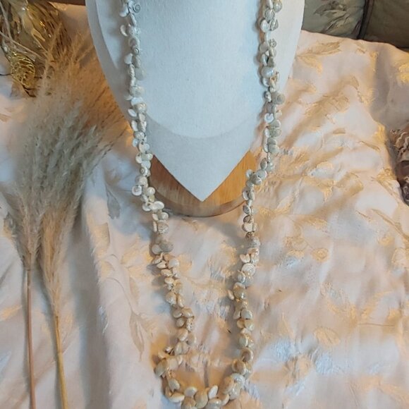 2/$30 Long Hawaiian Shell Necklace Beach Jewelry Nautical Ocean 34" - Picture 6 of 9